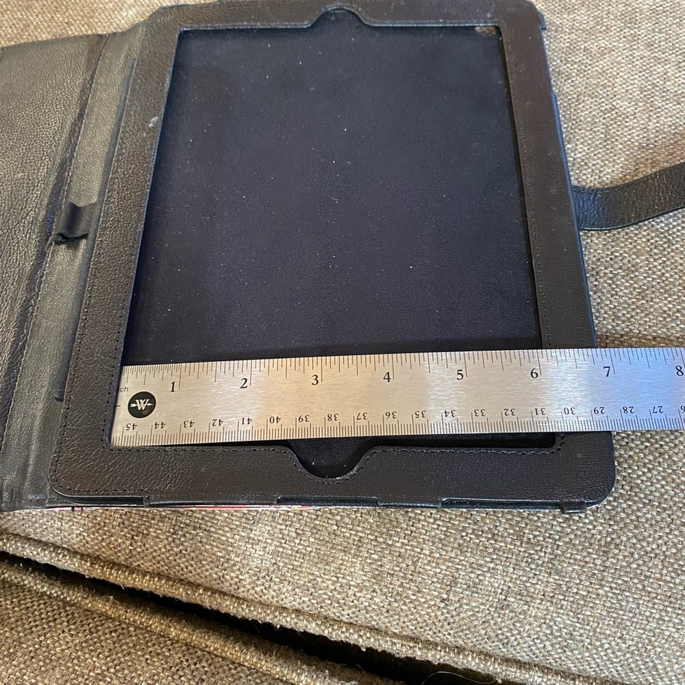 Brahmin iPad case - Picture 5 of 10